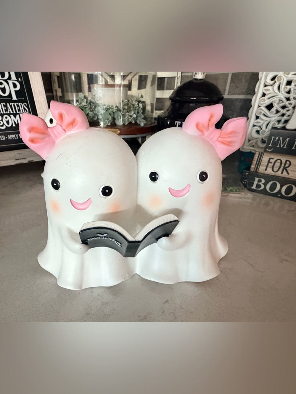 Pink-Bow Ghost Bookend Duo Holiday Decor